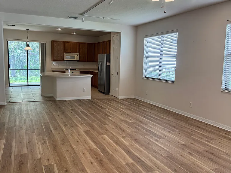 8237 Dunham Station Dr — Photo 13