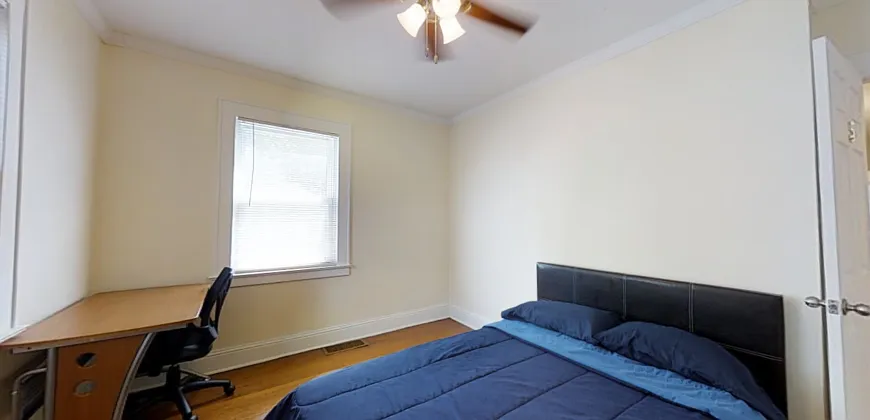 2401 East Genesee St - Apt 2 Rm 5 — Photo 3