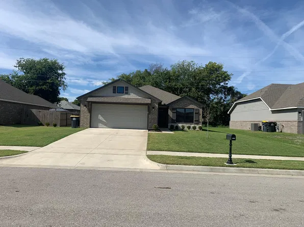 13832 S Quincy St, Glenpool, OK 74033