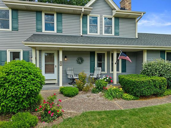 4th image of S67W32648 Ashton WAY E E