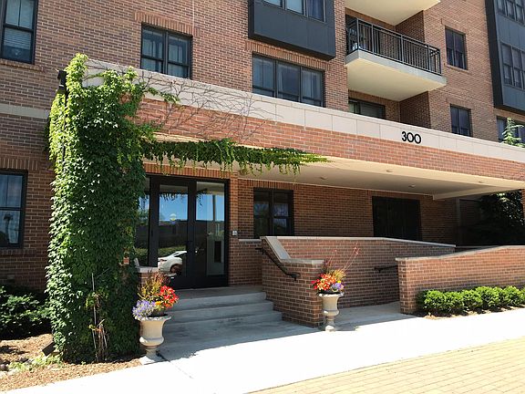 2nd image of 300 Anthony Ave Unit 609