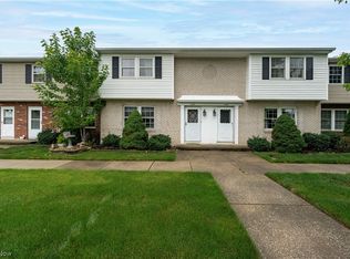 1244 N Carpenter Rd, Brunswick, OH 44212