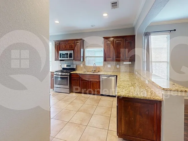 14308 Polo Ranch St — Photo 6