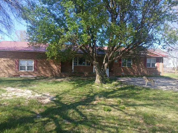 39526 County Road 227a, Campbell, MO 63933