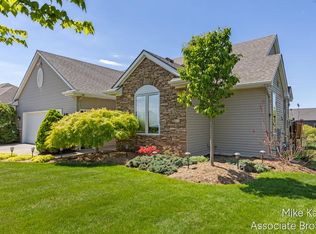 3400 Stephanie Dr, Hudsonville, MI 49426
