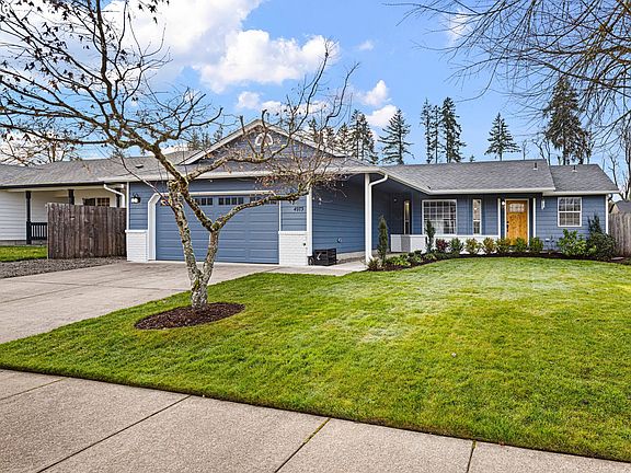 2nd image of 4973 Forsythia Dr