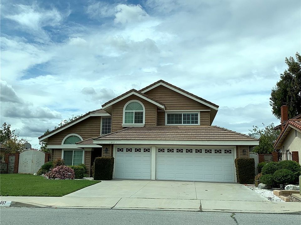1st image of 857 Cottonwood Way