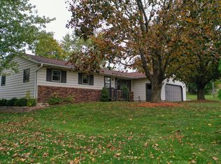 104 N Grove St, Ohio, IL 61349
