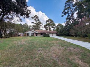 1119 Coe Rd, Pinehurst, TX 77362