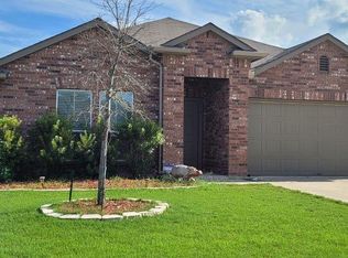 314 Foxglove Dr, Hutto, TX 78634