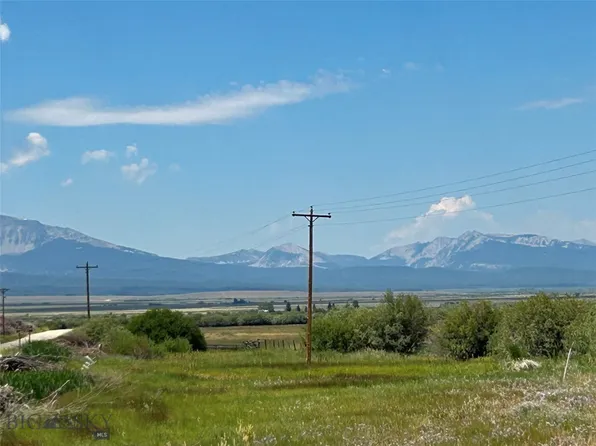 43615 Highway 278, Jackson, MT 59736