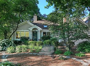 1302 E Forest Ave, Wheaton, IL 60187