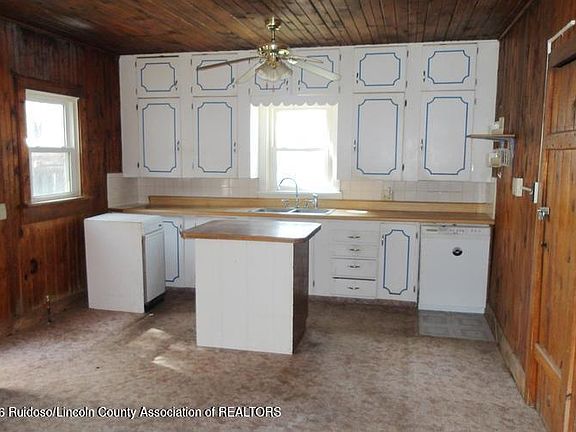 2nd image of 223 Turkey Canyon Ln