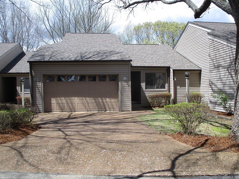 1st image of 601 Woodlawn Dr APT 23