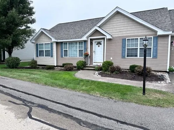 10 Dogwood Drive, Hooksett, NH 03106