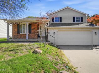 26638 Brentfield Rd, Perrysburg, OH 43551