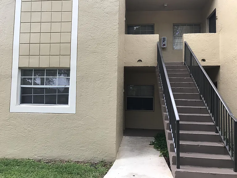 661 Cypress Lake Blvd #I20 — Photo 17