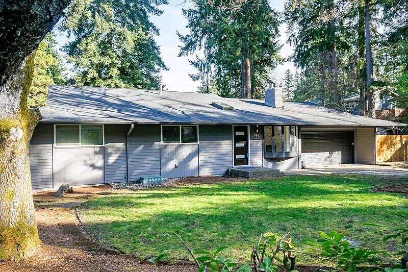 1st image of 6832 122nd Ave NE
