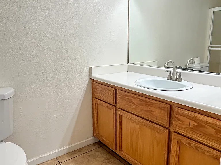 907 Ivy Trae Ln — Photo 15