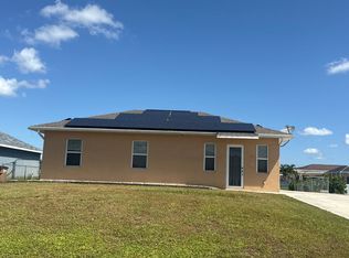 4106 26th St SW, Lehigh Acres, FL 33976
