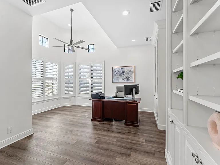 3638 Lake Adelaide Pl — Photo 13