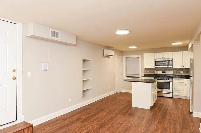 1 bed, 700 sqft, $1,800 — Photo 1