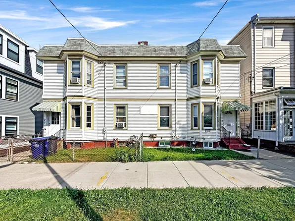 1203 Bennington St #1203, Boston, MA 02128