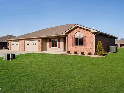 202 Asbury Dr, Anderson, IN, 46013