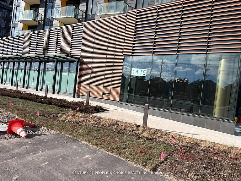 1415 Dundas St E #807 — Photo 8