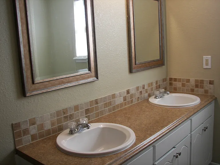 4010 SE 14th Pl — Photo 15