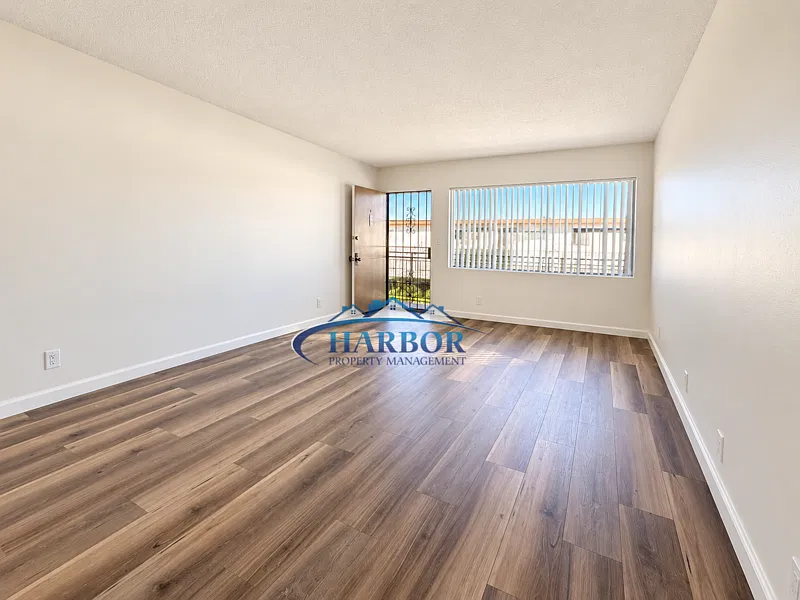 2 bed, 2.0 bath, $2,250 — Photo 2