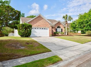 1007 Maplechase Dr SE, Leland, NC 28451