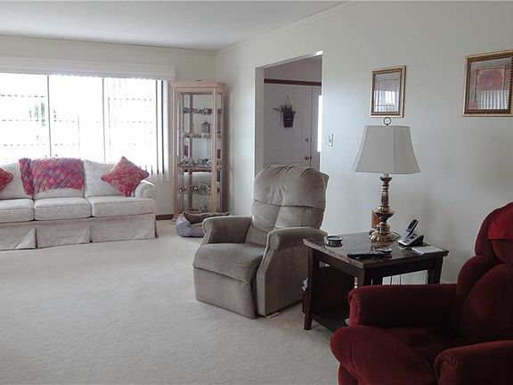 5th image of 2172 Lancelot Dr