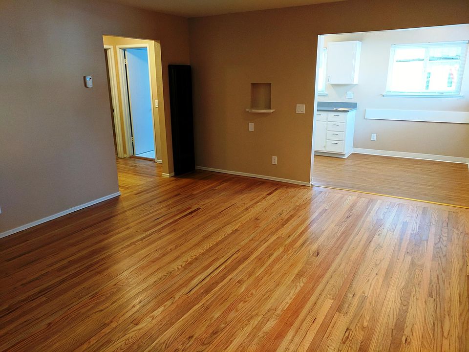 1st image of 225 Vera Ave APT 1