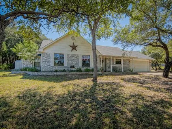 301 Dunkeld Dr, Briarcliff, TX 78669