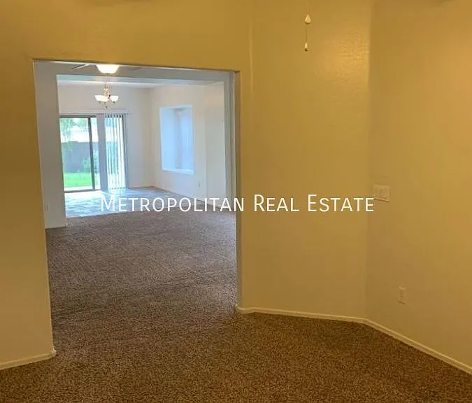 1064 S Jesse Pl — Photo 10