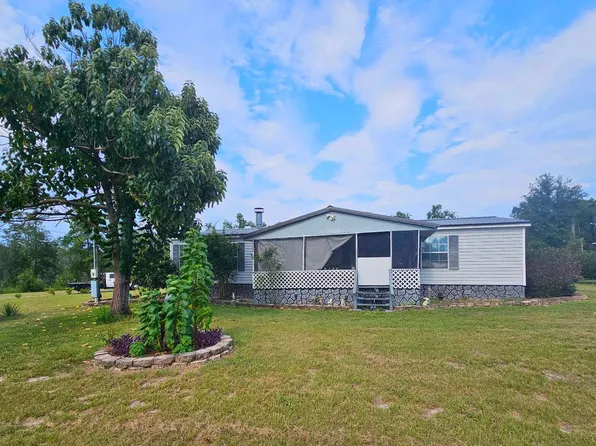335 NW Cottonfield Ln, White Springs, FL 32096