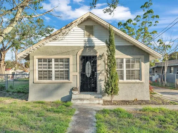 208 W Bullard Ave, Lake Wales, FL 33853