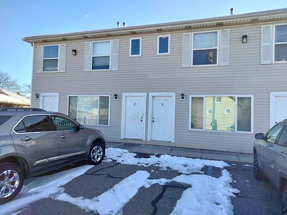 3rd image of 28850 Pardo St APT 2