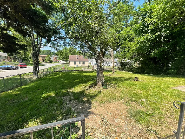 7246 Tracy Ave — Photo 18