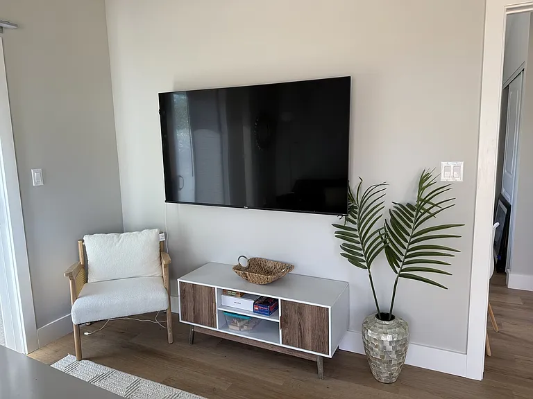 Abernathy Dr — Photo 17