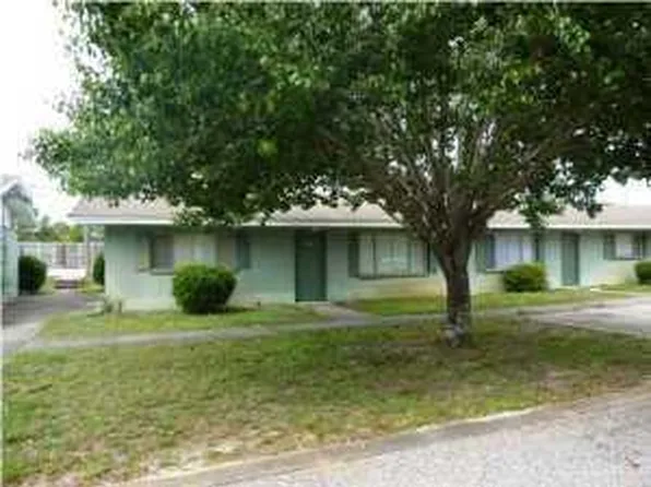 594 Florosa Ct, Mary Esther, FL 32569