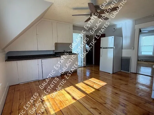 264 Pearl St #3, Manchester, NH 03104