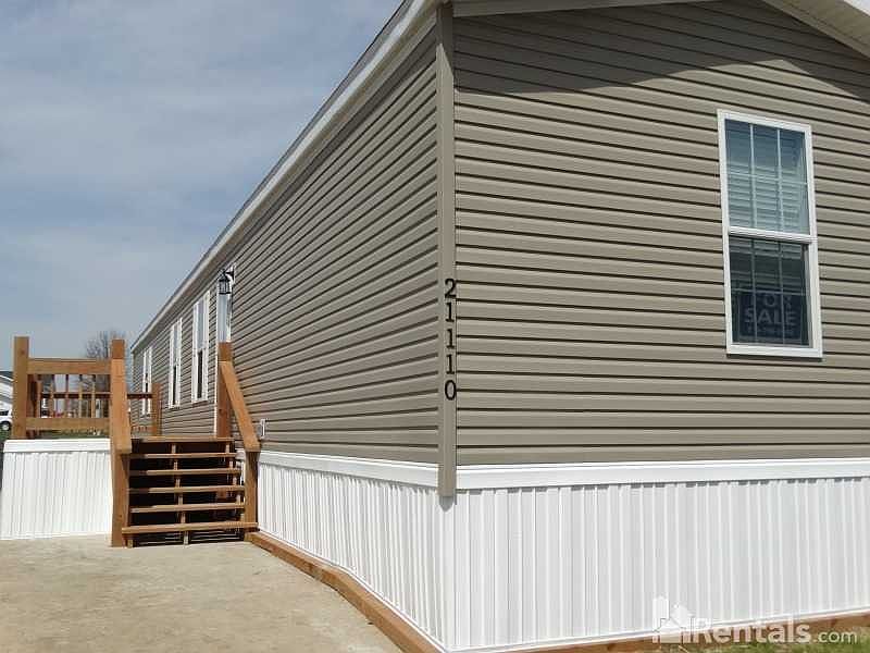 1st image of 21110 E 4th St S