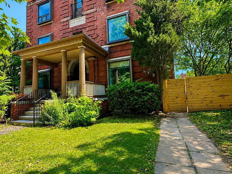 3984 Commonwealth St #2 — Photo 9