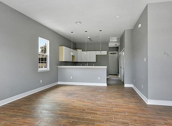 2nd image of 5744 Wildair Dr