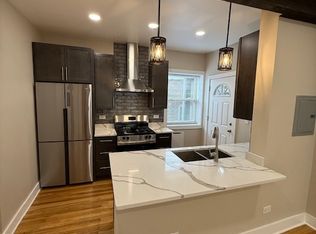 1241 W North Shore Ave #2H, Chicago, IL 60626