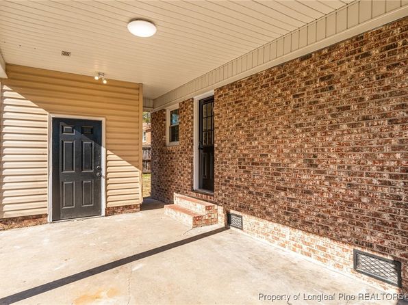 6815 Radial Dr, Fayetteville, NC 28311