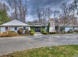 3 Marsh Ln, Lloyd Harbor, NY 11743
