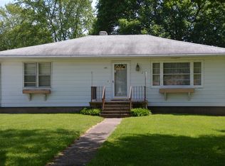 111 E Prairie St, SIDNEY, IL